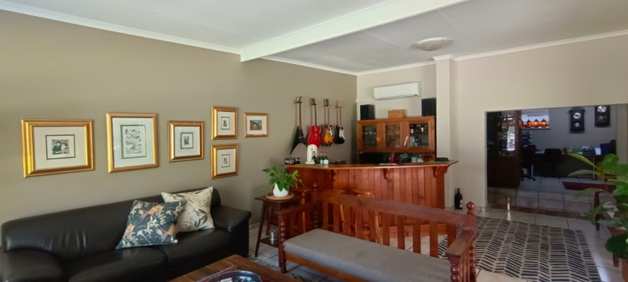 5 Bedroom Property for Sale in Kuruman Northern Cape